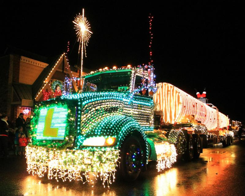 LTI Lighted Parade Float -- Lynden Chamber of Commerce Photo