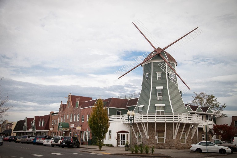 Quick Post: VOTE for Downtown Lynden to win a $25k award for improvements!